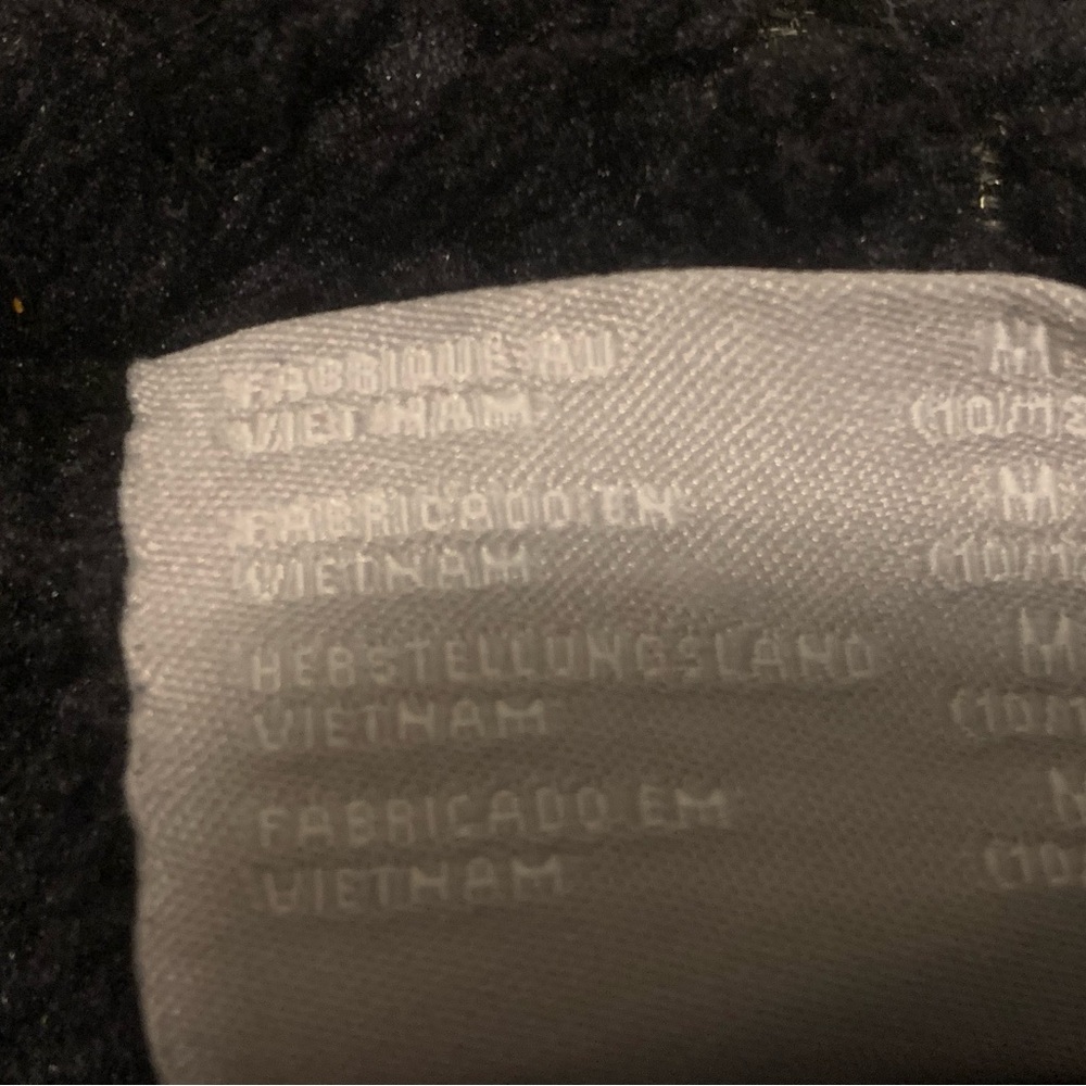 Columbia Black Raincoat Waterproof Lightweight Design